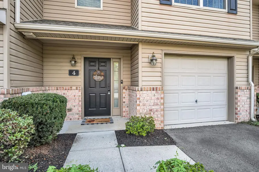 4 Brook Side Dr, Carlisle, PA 17013 - #2