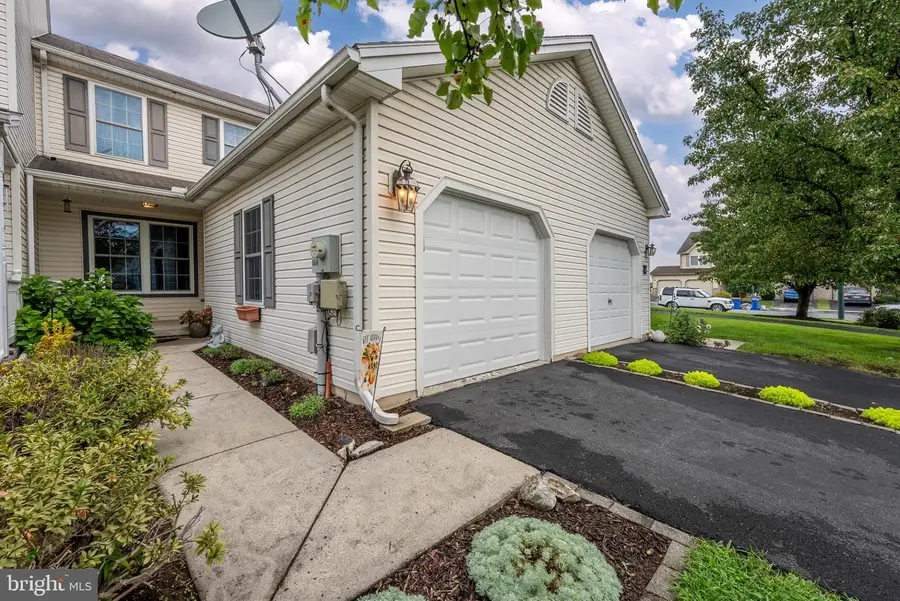 6 Fairfield Ln, Mechanicsburg, PA 17050 - #2
