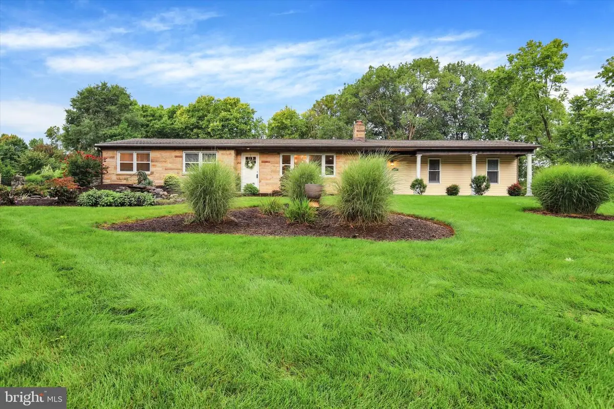 1012 Rockledge Dr, Carlisle, PA 17015 - #1
