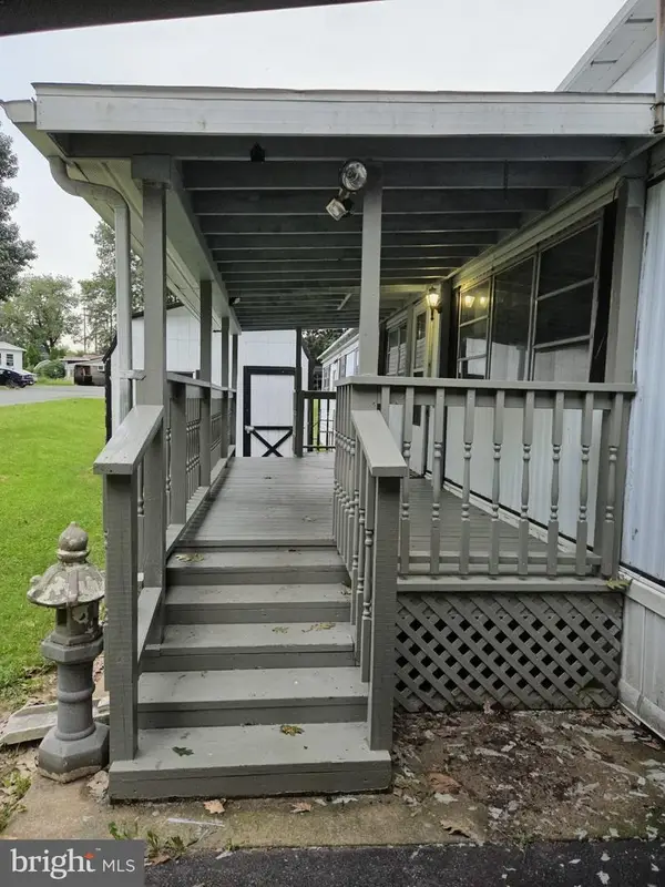 32 Shippensburg Mobile Es Tp- Est, SHIPPENSBURG, PA 17257