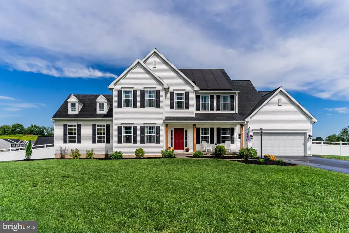 887 Ashfield Dr, Carlisle, PA 17015 - #1