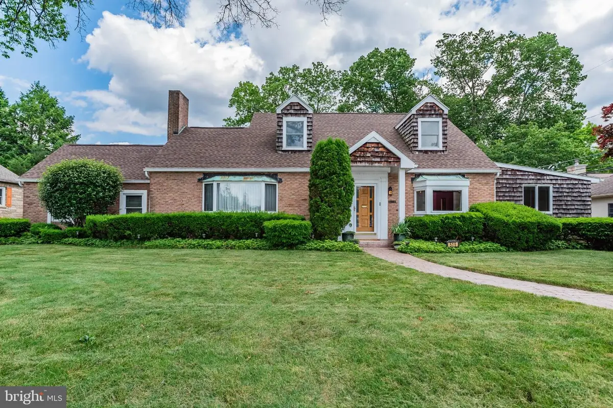 519 Devon Rd, Camp Hill, PA 17011 - #1