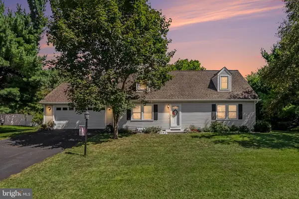 37 Goldenrod Dr, CARLISLE, PA 17015