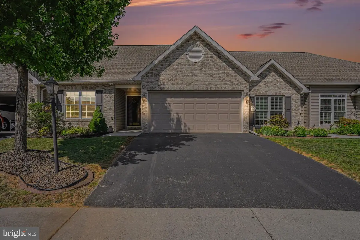60 Gladwyn Dr, Carlisle, PA 17015 - #1