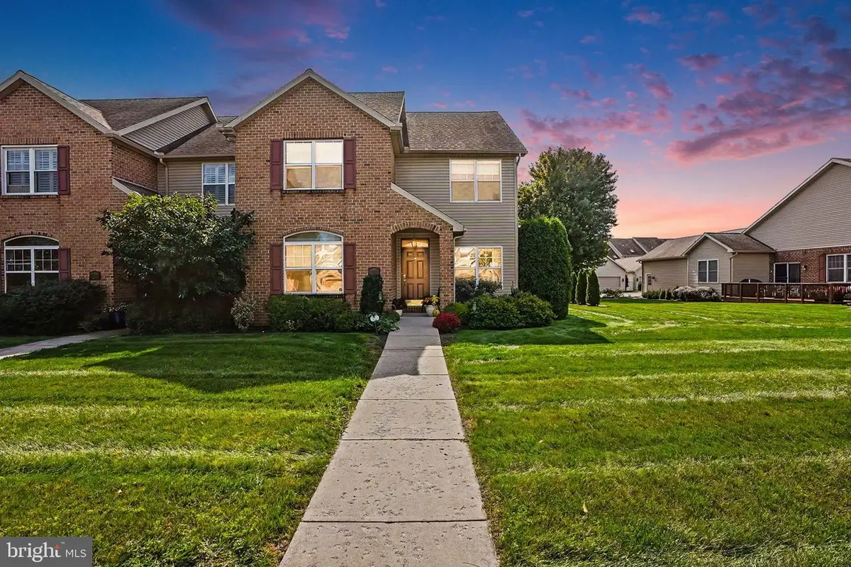 1314 Woodward Dr, Carlisle, PA 17013 - #1