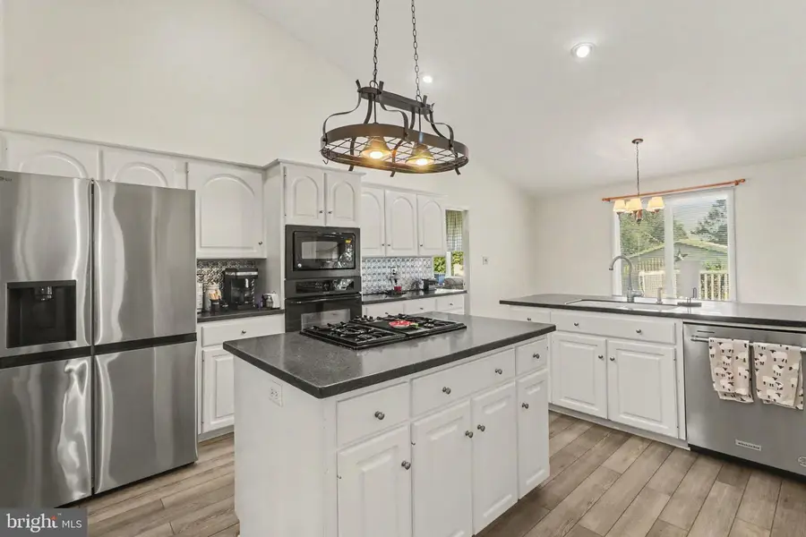 837 York Rd, Carlisle, PA 17015 - #2