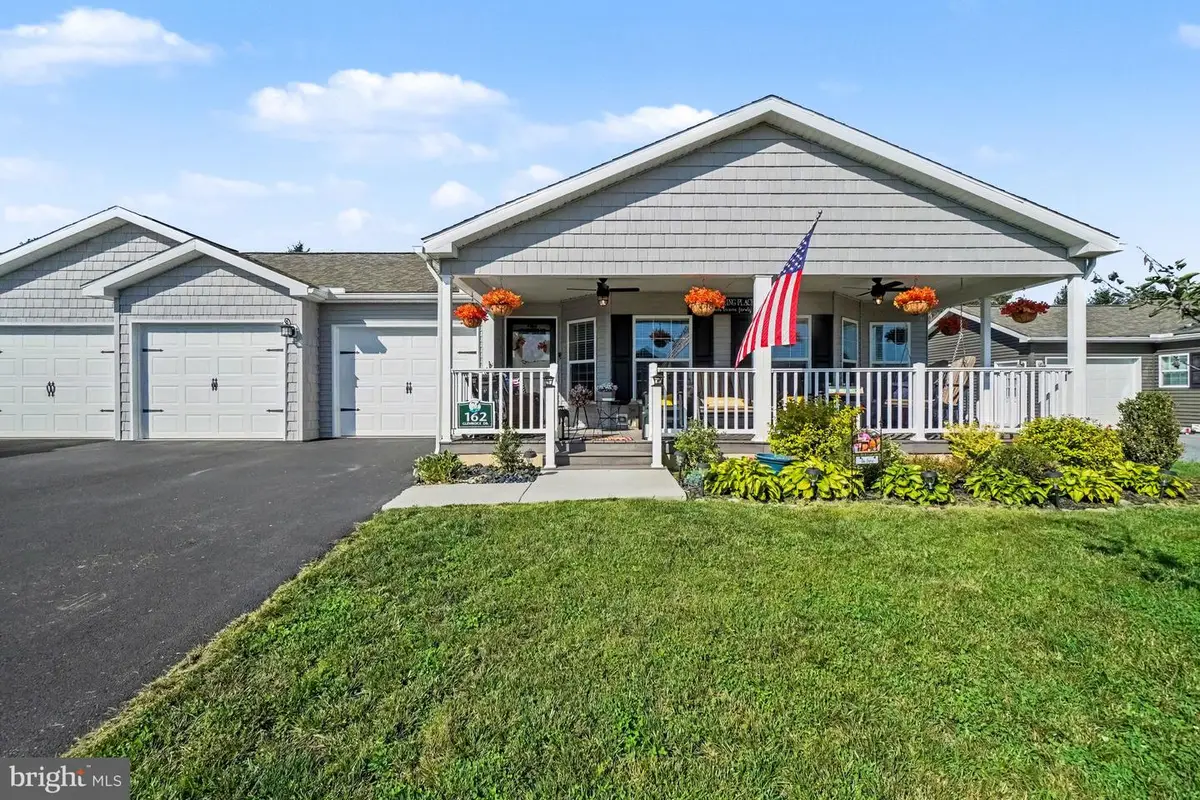 162 Glenridge Dr, Carlisle, PA 17015 - #1