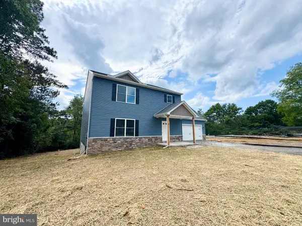 8 S Locust Ln, MECHANICSBURG, PA 17050