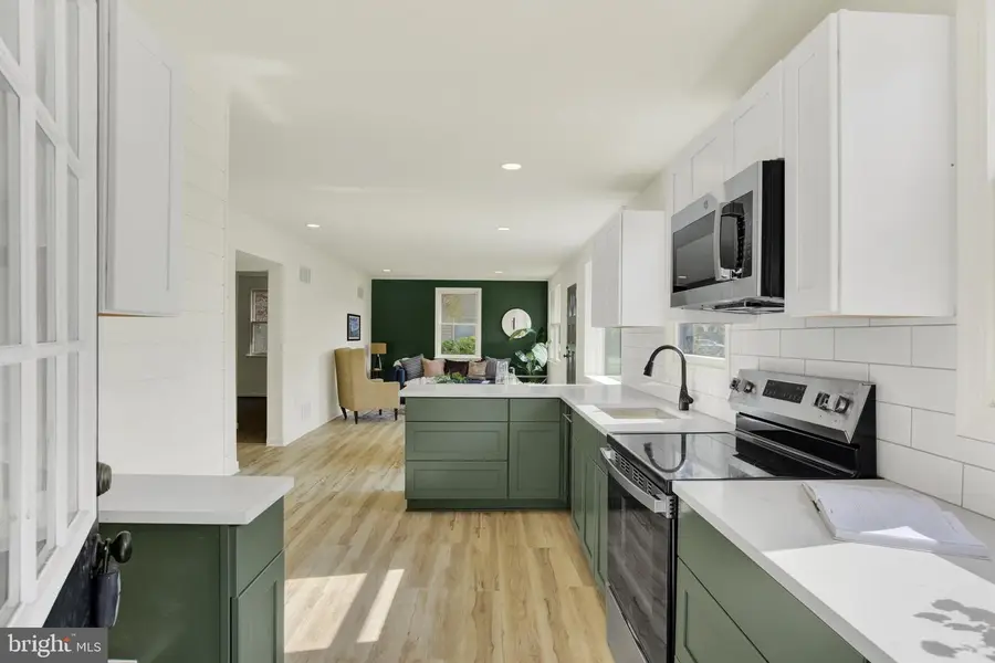 4020 Cherokee Ave, Camp Hill, PA 17011 - #2