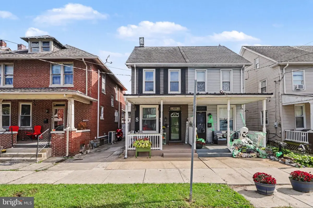 426 Herman Ave, Lemoyne, PA 17043 - #1