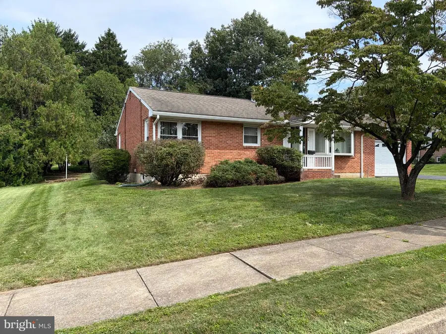 105 Orchard St, Mechanicsburg, PA 17055 - #3