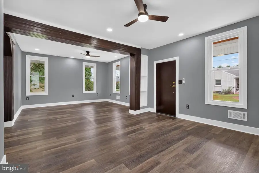 283 N Locust Point Road, Mechanicsburg, PA 17050 - #3