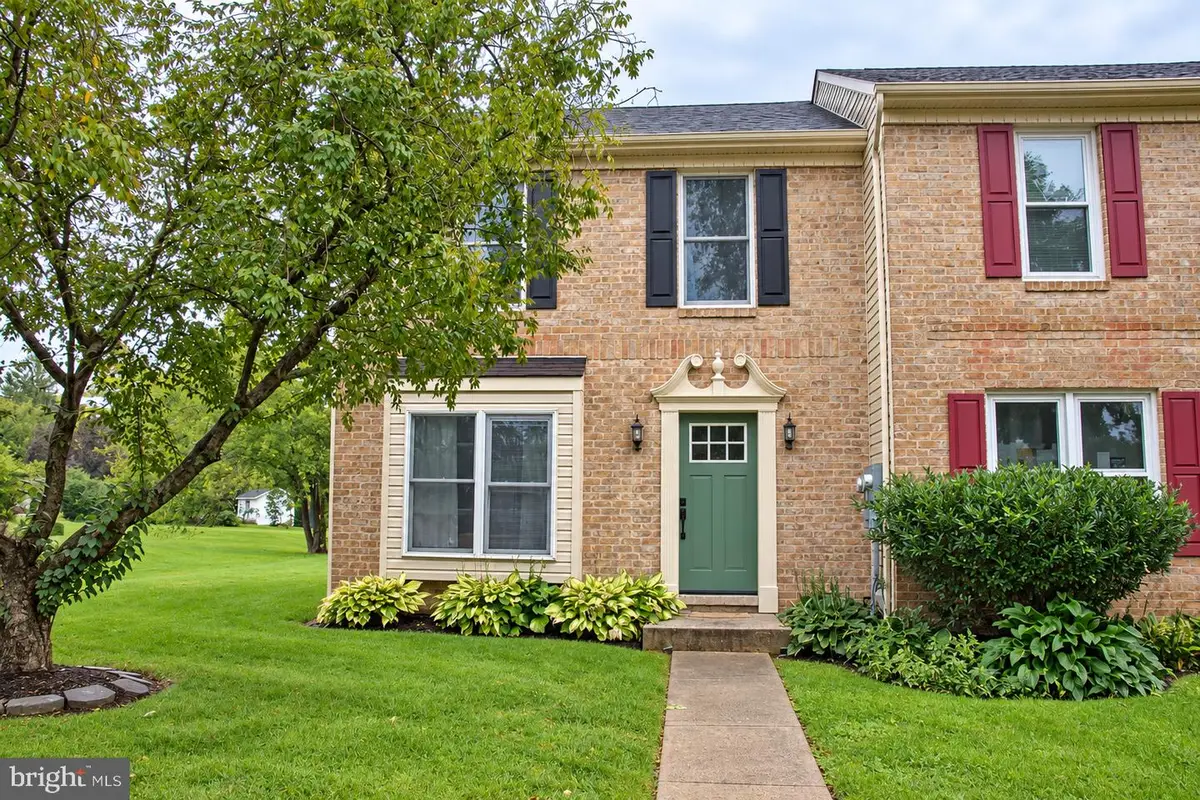 6109 Haymarket Way, Mechanicsburg, PA 17050 - #1