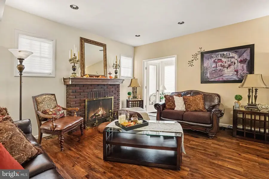 124 S 15th St, Camp Hill, PA 17011 - #3
