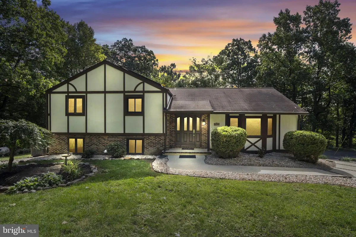 2251 Longs Gap Rd, Carlisle, PA 17013 - #1