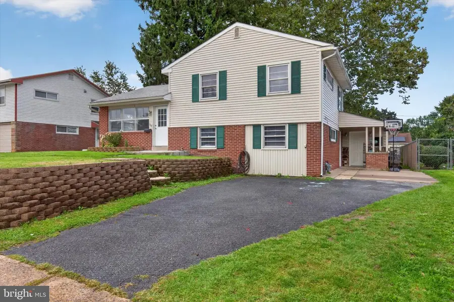 128 Henry Rd, Enola, PA 17025 - #2
