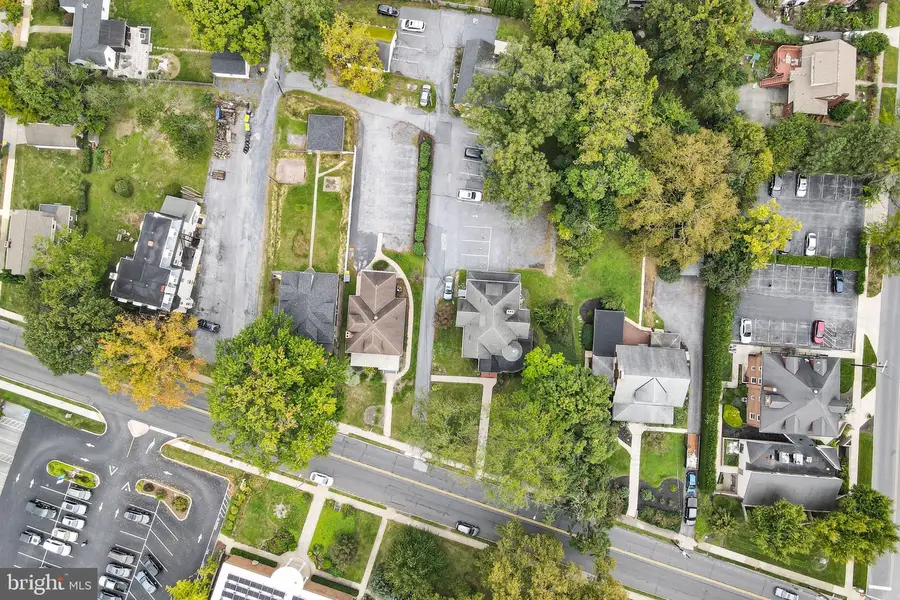 1924 Market St, Camp Hill, PA 17011 - #2