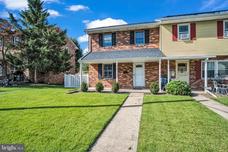 11 S Trine Ave, Mount Holly Springs, PA 17065 - #2