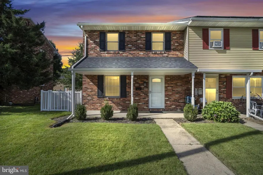 11 S Trine Ave, Mount Holly Springs, PA 17065 - #3