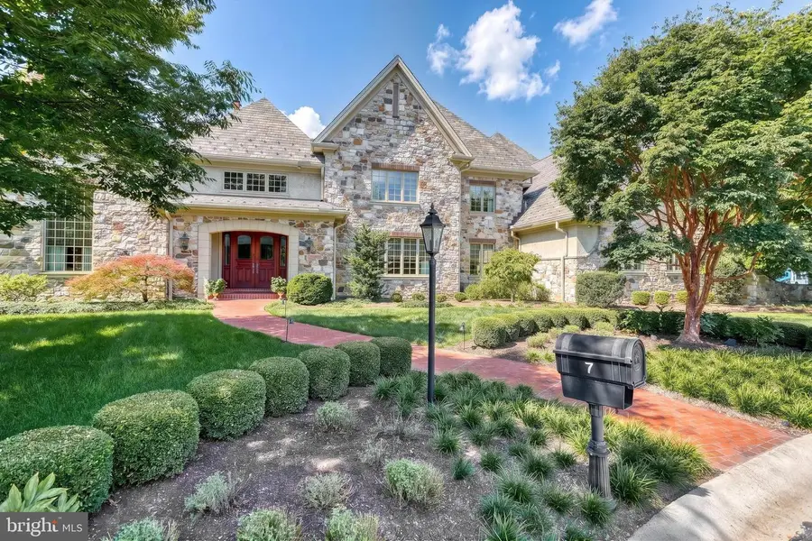 7 White Oak Cir, Lemoyne, PA 17043 - #3