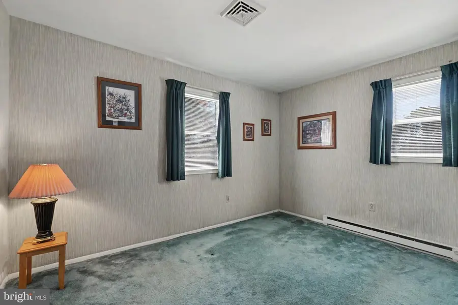 44 Longview Dr, Mechanicsburg, PA 17050 - #3