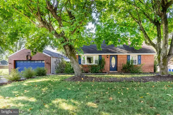 31 Sunset Dr, MECHANICSBURG, PA 17050