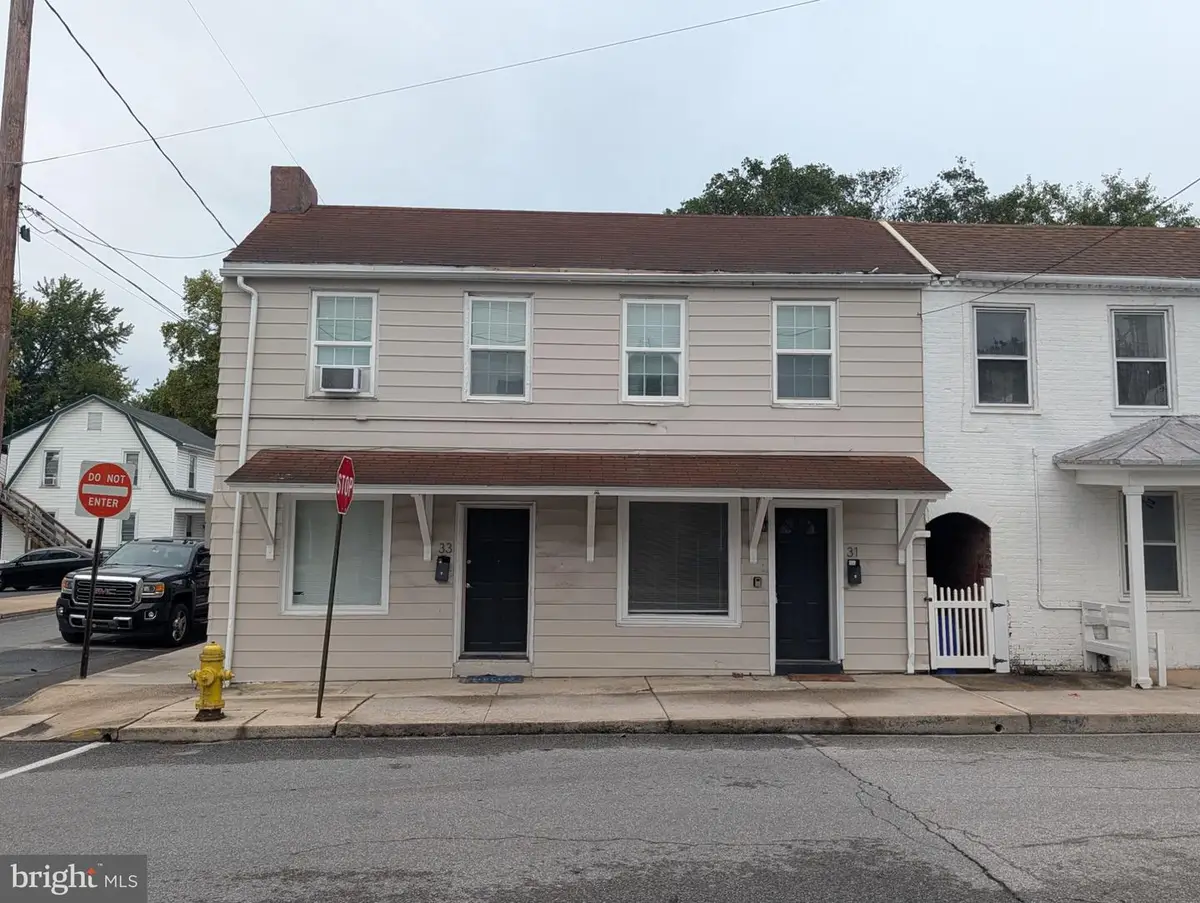 31 & 33 N Penn St, Shippensburg, PA 17257 - #1