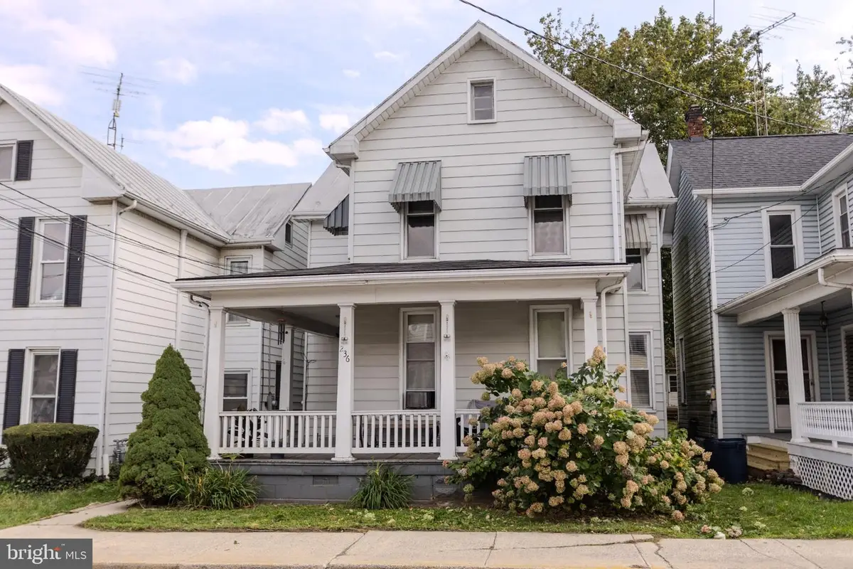 236 E Orange St, Shippensburg, PA 17257 - #1
