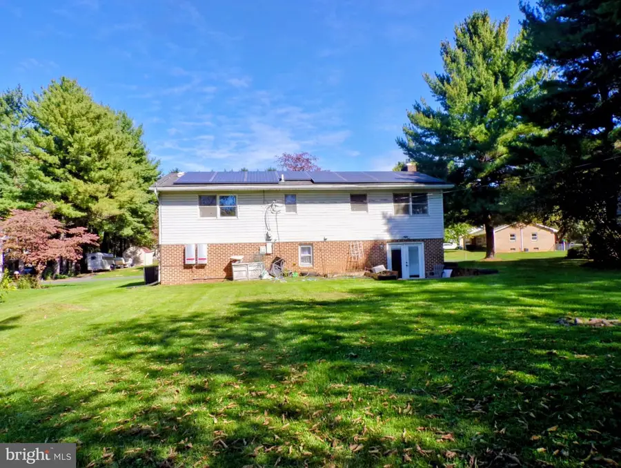 21 Clover Ln, Mechanicsburg, PA 17050 - #3