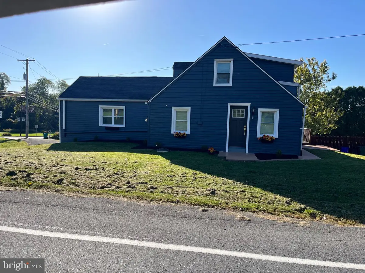 1000 Valley Rd, Enola, PA 17025 - #1