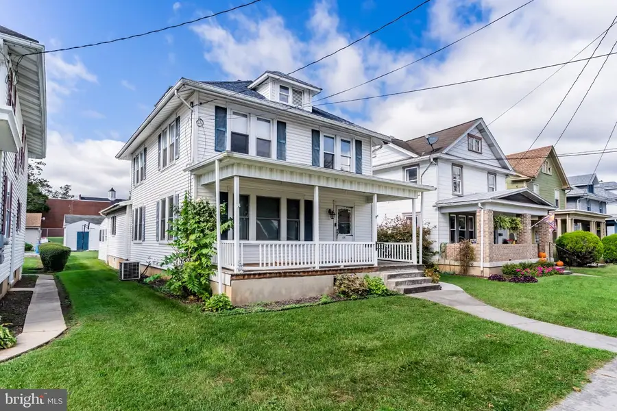 420 N College St, Carlisle, PA 17013 - #2