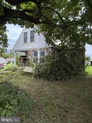 90 E Main St, Walnut Bottom, PA 17266 - #2