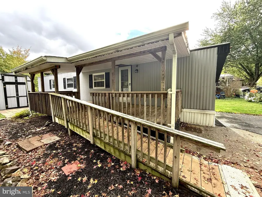 10 Magnolia Ln, Carlisle, PA 17015 - #2