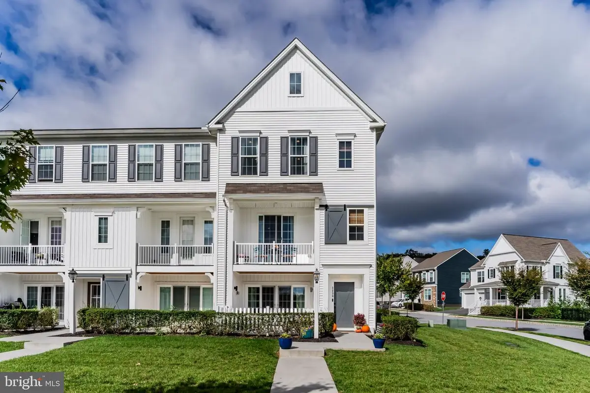 3230 Parade St, Mechanicsburg, PA 17055 - #1