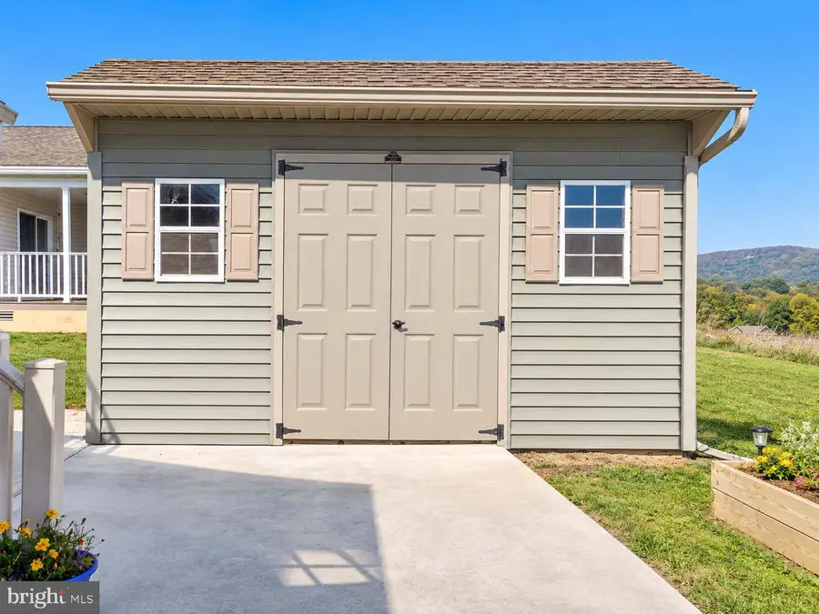 153 Glenridge Dr, Carlisle, PA 17015 - #3