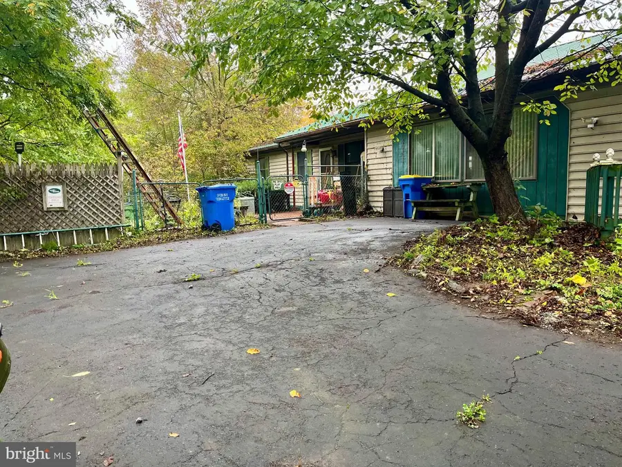 6 Pamela Dr, Mechanicsburg, PA 17050 - #2