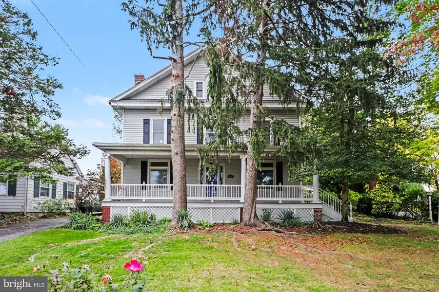 821 Ohio Ave, Lemoyne, PA 17043 - #2
