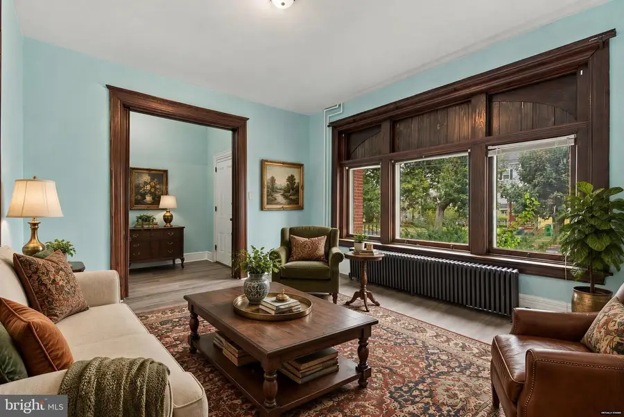 802 N Pitt St, Carlisle, PA 17013 - #2