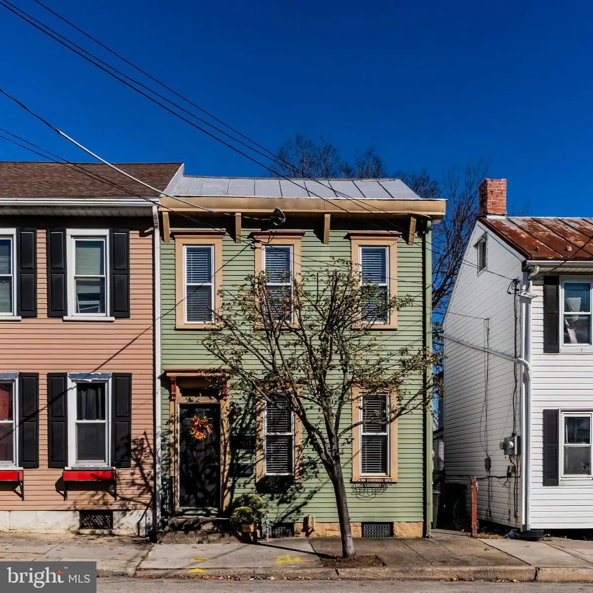 143 E North St, Carlisle, PA 17013 - #1