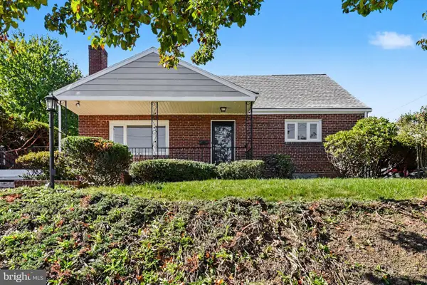 414 N 21st St, CAMP HILL, PA 17011