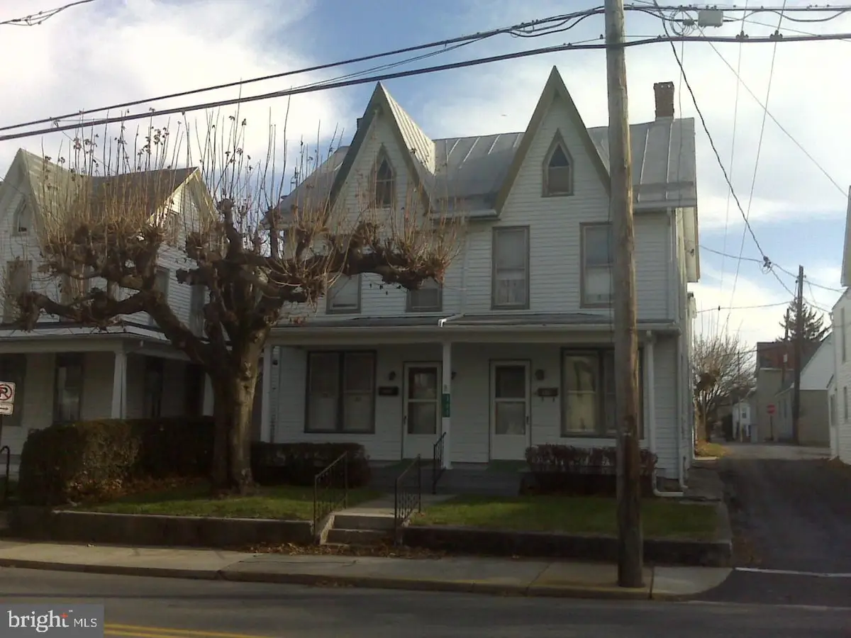 320 E Orange St, Shippensburg, PA 17257 - #1