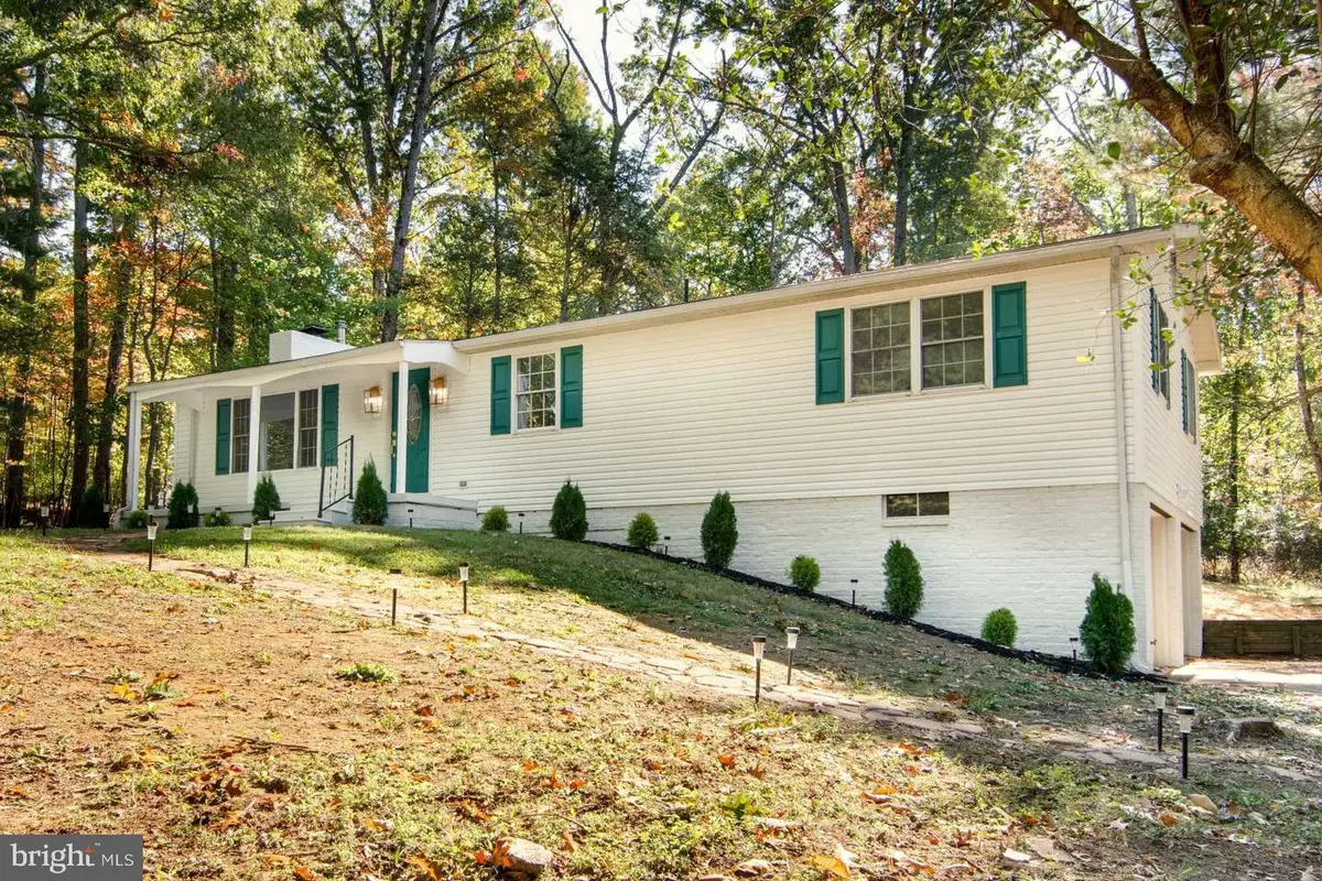 36 White Oak Dr, Carlisle, PA 17015 - #1