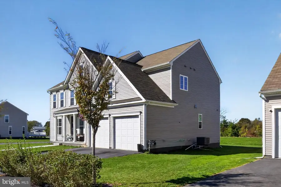 221 Moorefield St, Mechanicsburg, PA 17055 - #2