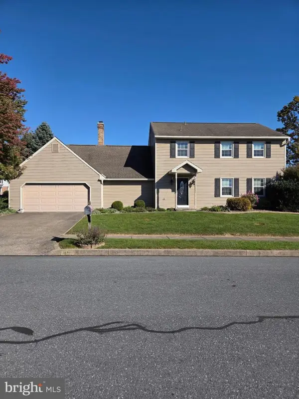 408 Hopi Dr, MECHANICSBURG, PA 17050