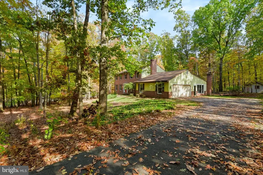 655 Shannon Rd, Boiling Springs, PA 17007 - #3