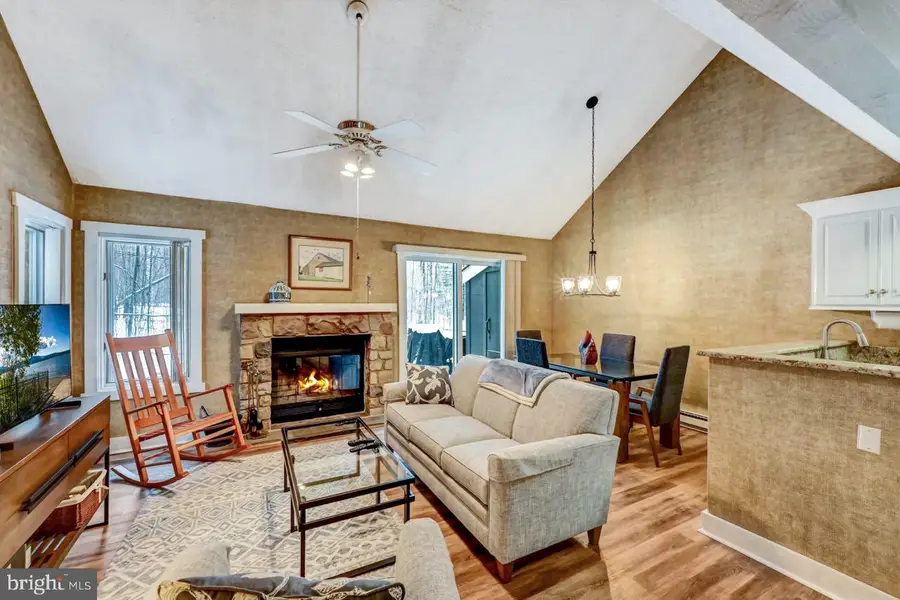 42 Alpine, Lake Harmony, PA 18624 - Image #3