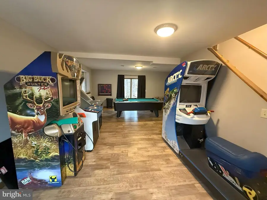 248 Penn Forest Trl, Albrightsville, PA 18210 - Image #2