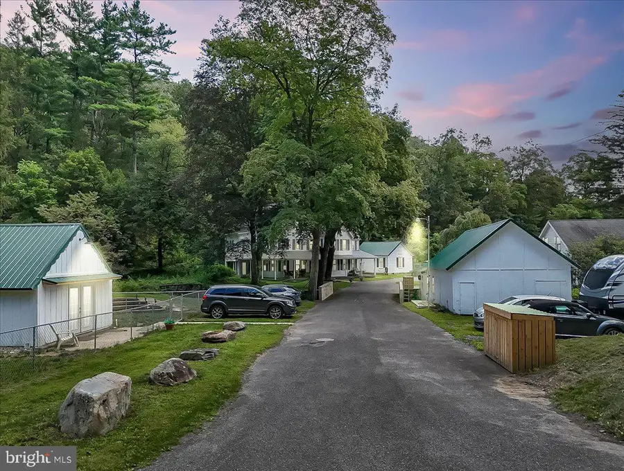 3585 Fairyland Rd, Lehighton, PA 18235 - Image #3