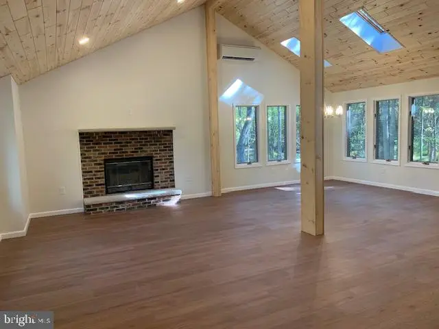 90 Midway Dr, Jim Thorpe, PA 18229 - Image #2