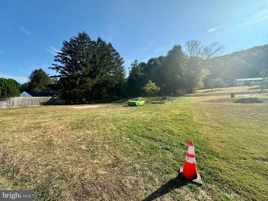 361 Court St #rear, Lehighton, PA 18235 - Image #2